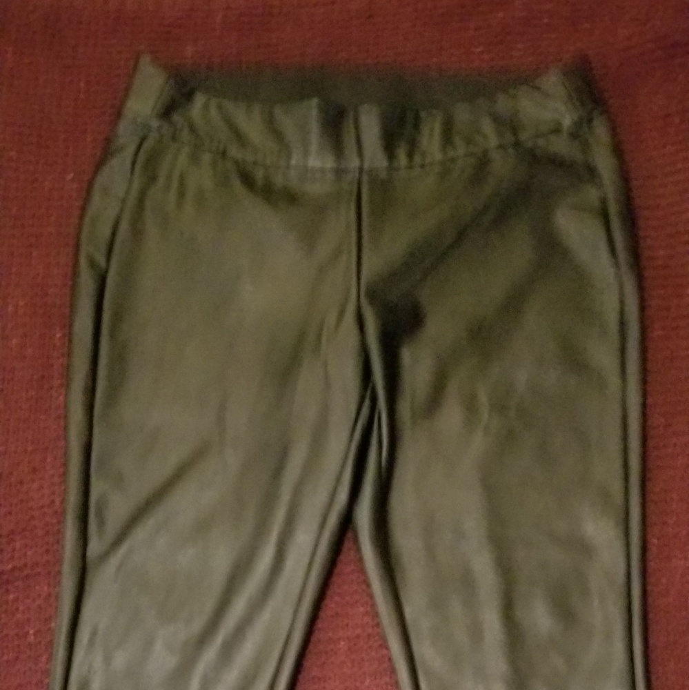 Pants - Picture 3 of 3